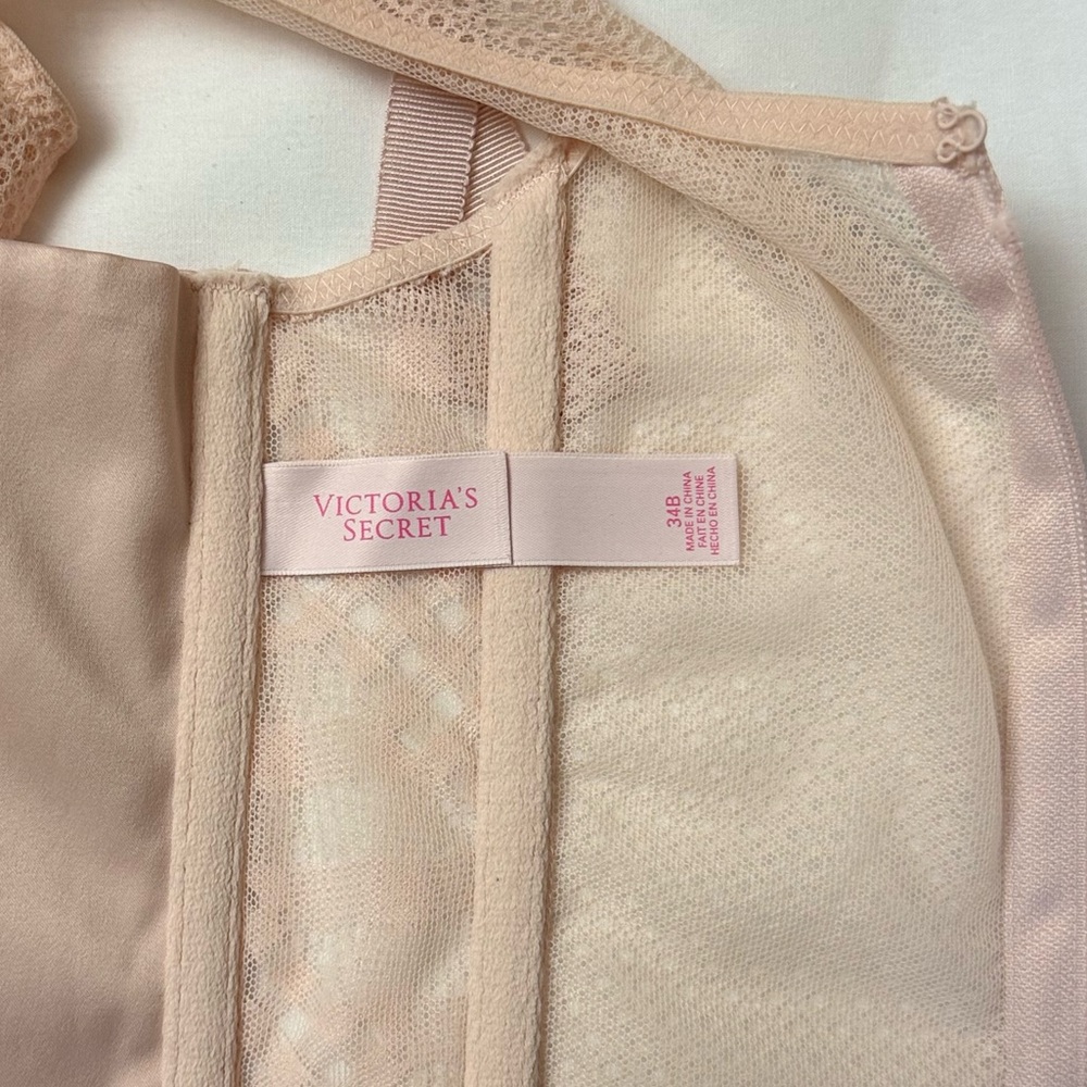 Victoria's Secret Lace Corset Blush Pink High Neck Side Zip Size 34B Romantic - Picture 12 of 13